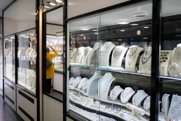 Gold Style Pražská